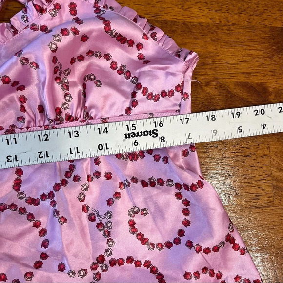 Victoria's Secret Angels Pink and Red Roses Cami
Slip Dress Size Large - Picture 8 of 8